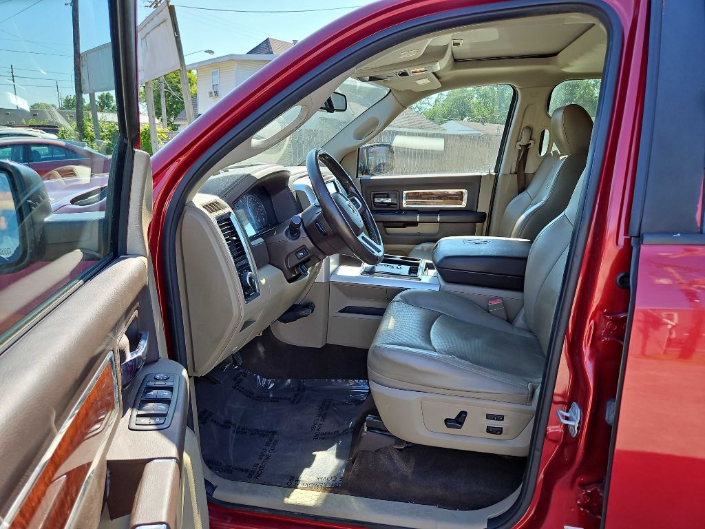 RAM 1500 Sport Crew Cab 4WD 2011