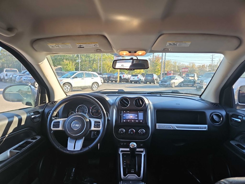 Jeep Compass Latitude FWD 2016