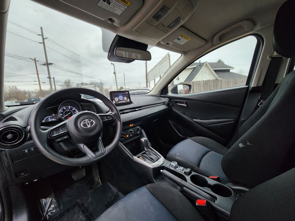 Toyota Yaris iA 6A 2019