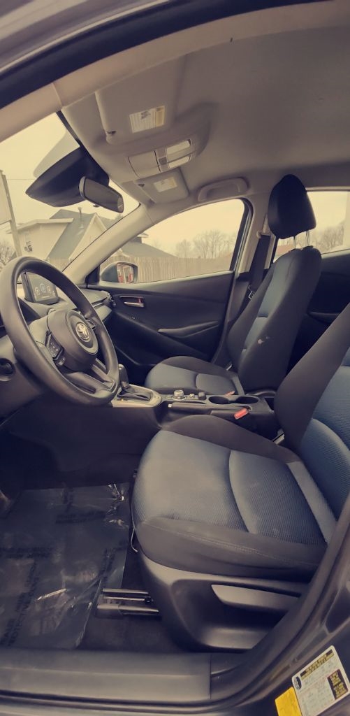 Toyota Yaris iA 6A 2019