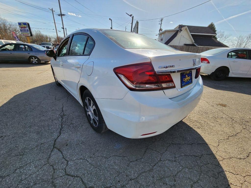 Honda Civic LX Sedan 5-Speed AT 2013