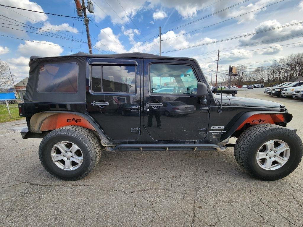 Jeep Wrangler Unlimited Sport 4WD 2014
