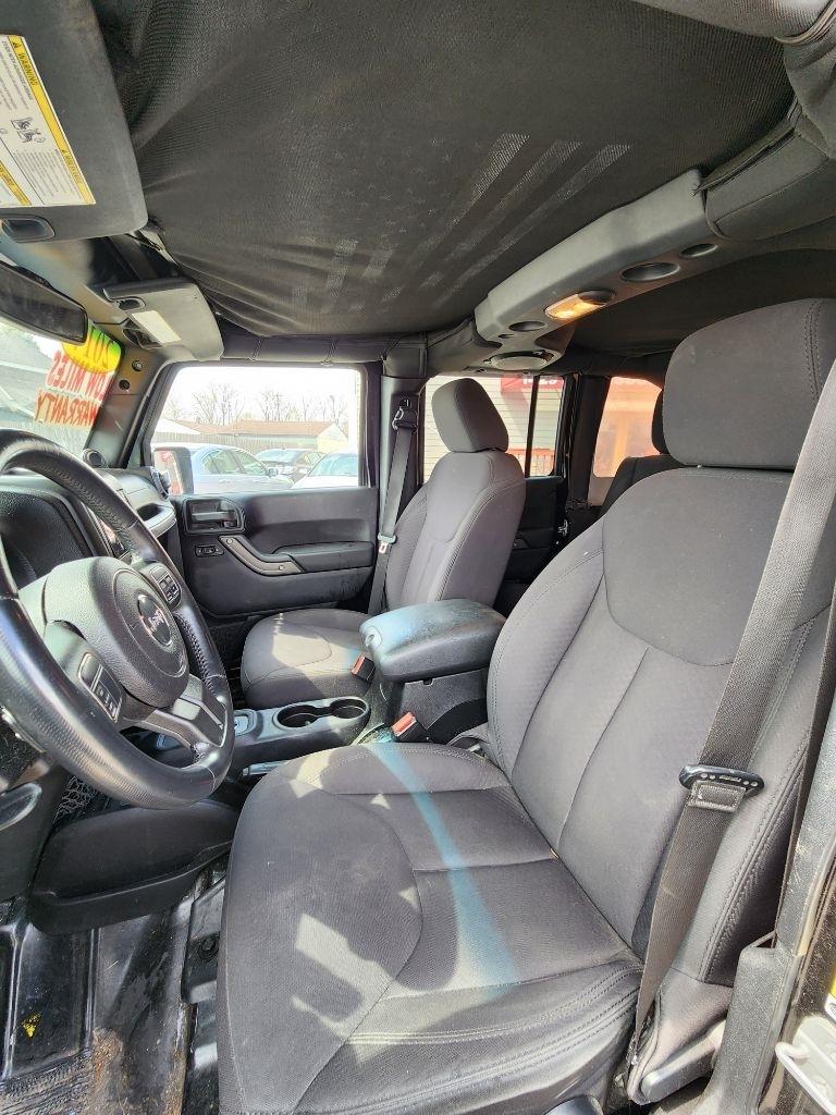 Jeep Wrangler Unlimited Sport 4WD 2014
