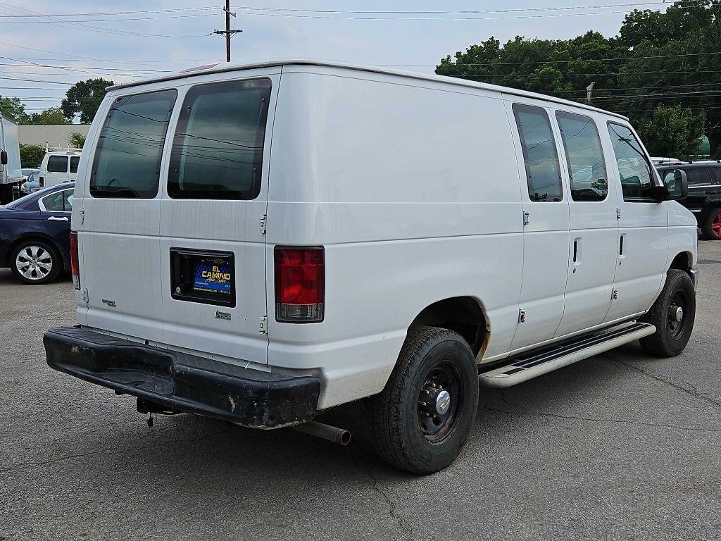 Ford Econoline E-250 2014