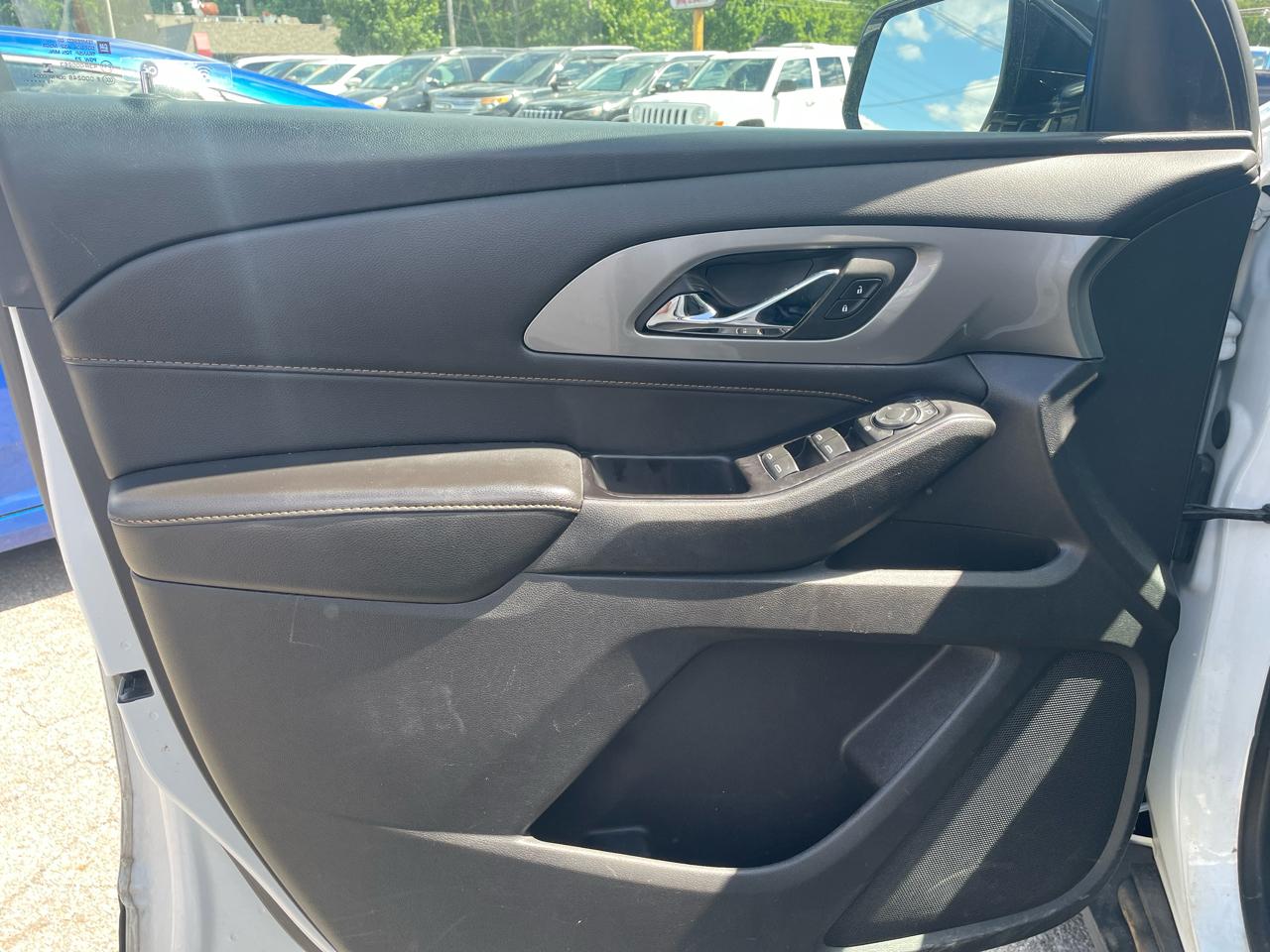 Chevrolet Traverse LS FWD 2019