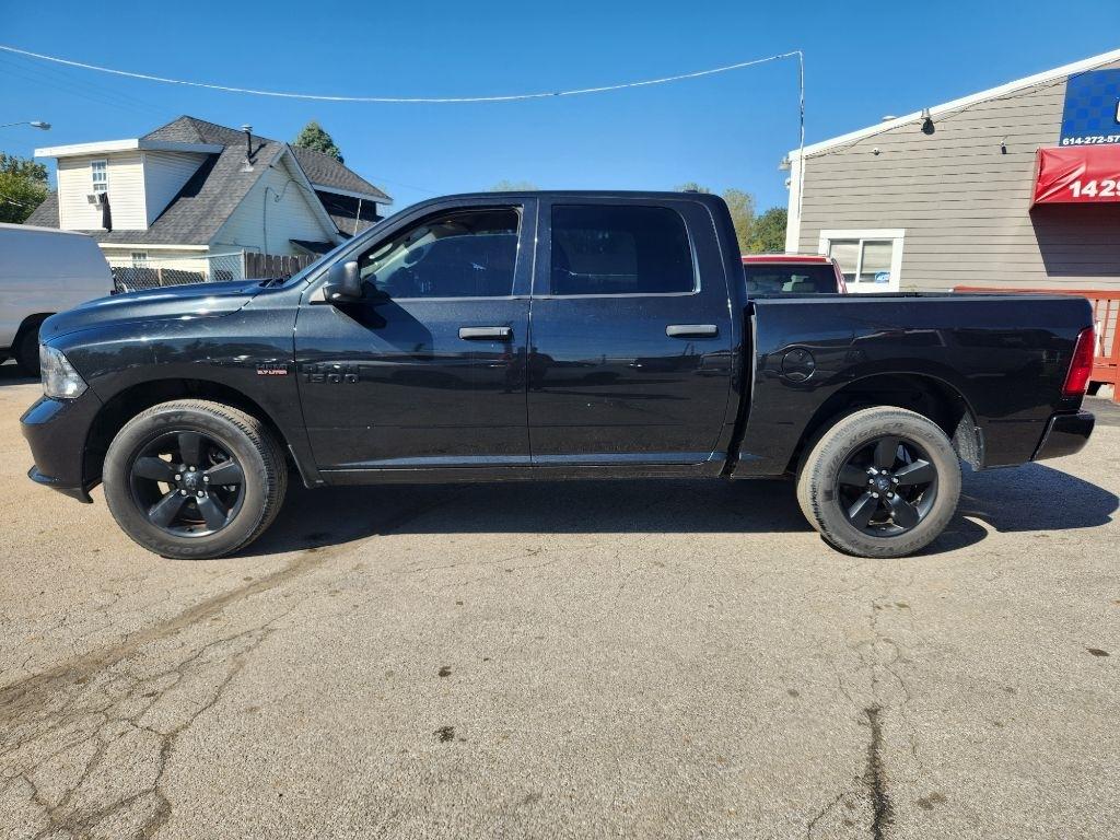 RAM 1500 Tradesman Crew Cab SWB 4WD 2017