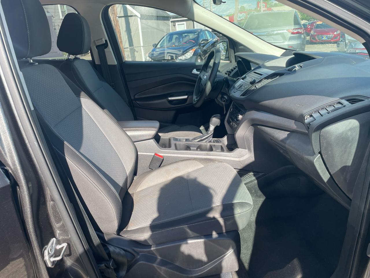 Ford Escape SE FWD 2017