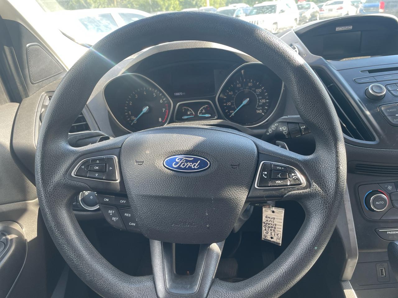 Ford Escape SE FWD 2017