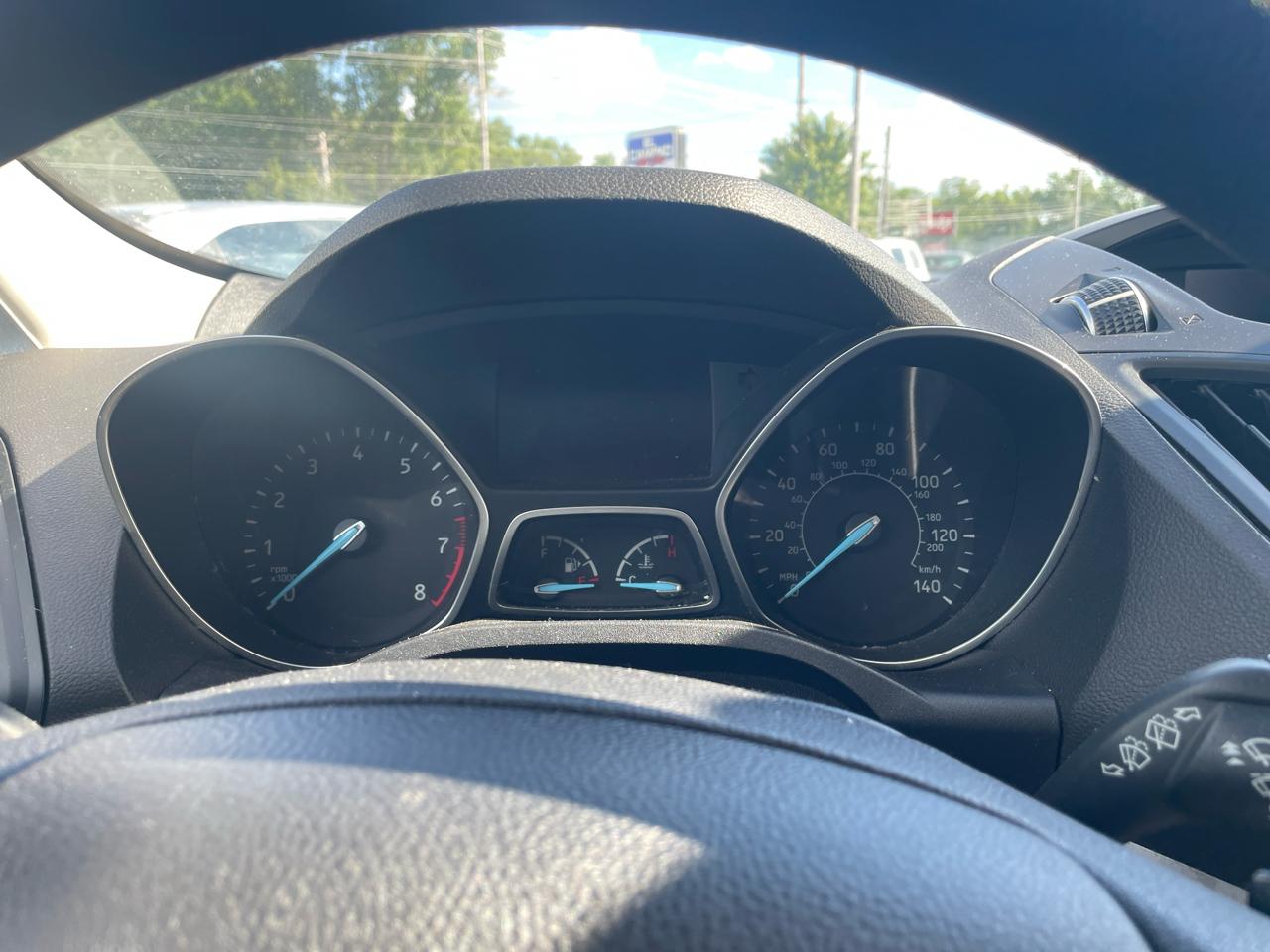 Ford Escape SE FWD 2017