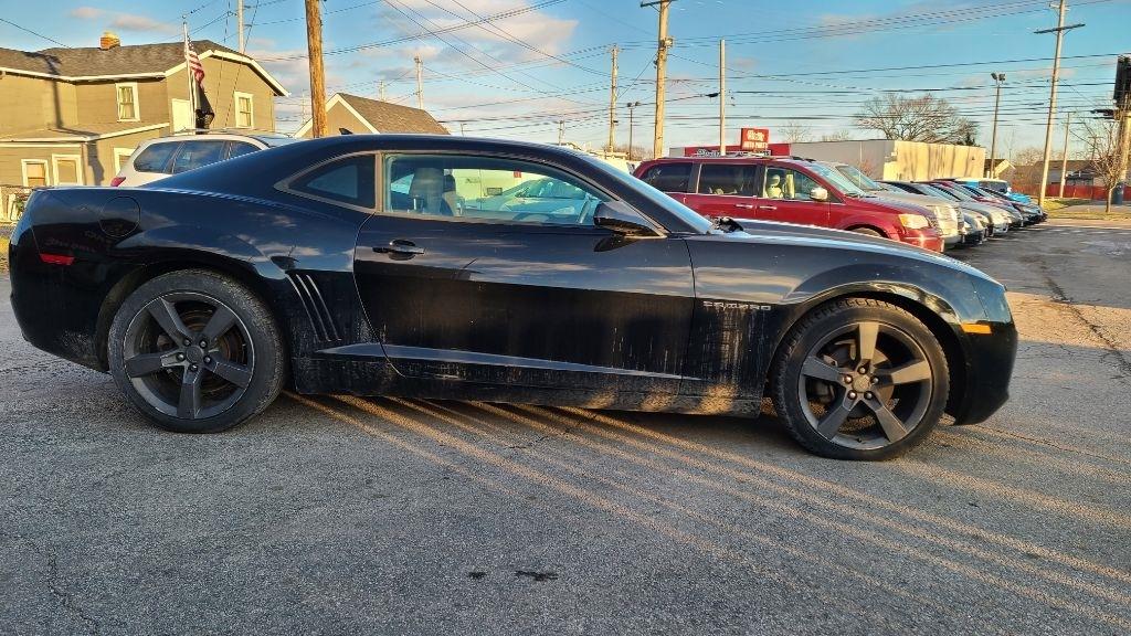 Chevrolet Camaro Coupe 1LT 2012