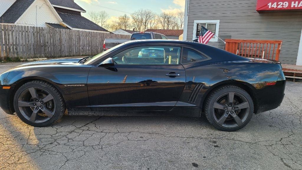 Chevrolet Camaro Coupe 1LT 2012