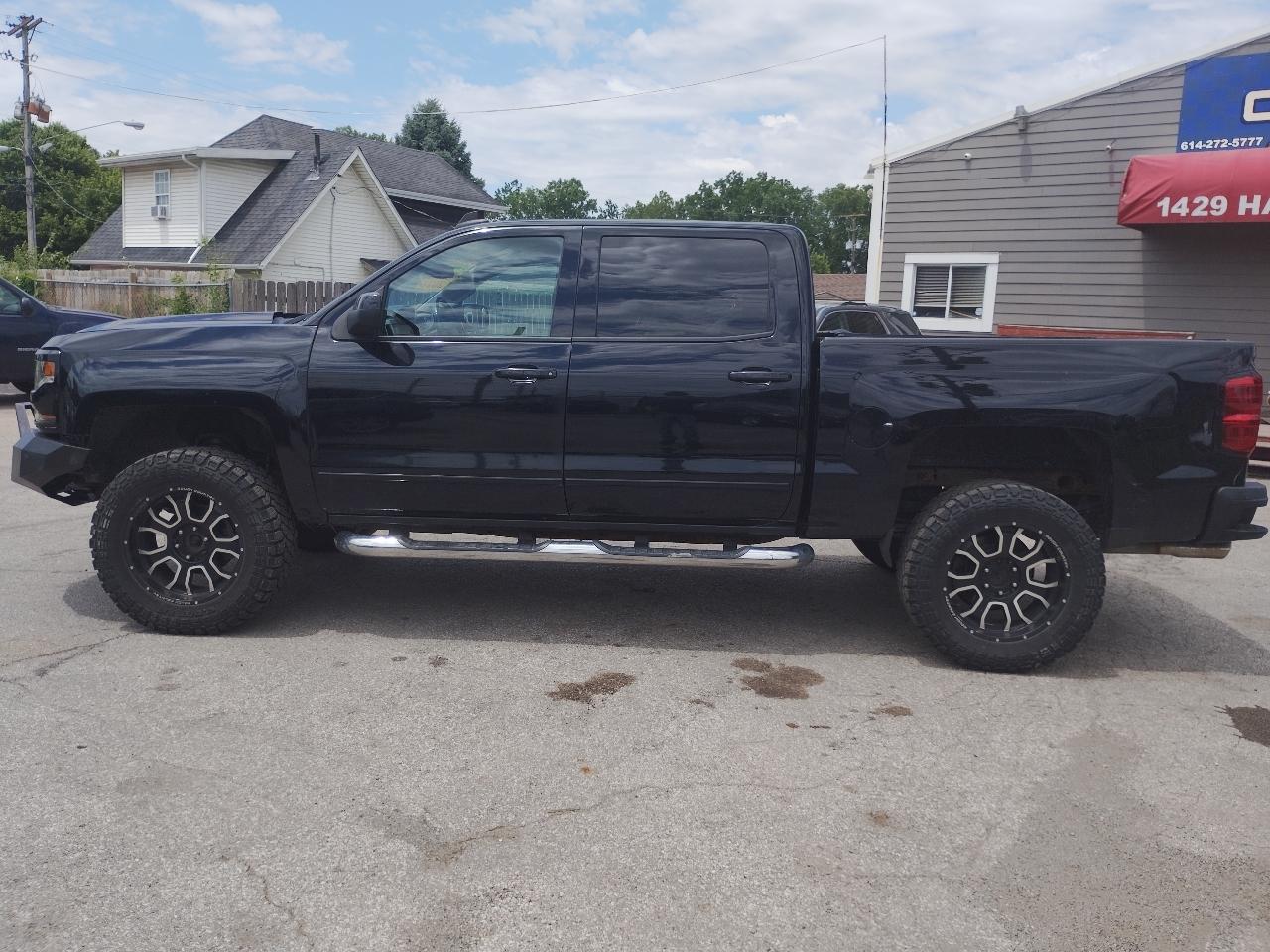 Chevrolet Silverado 1500 LT Crew Cab 4WD 2017