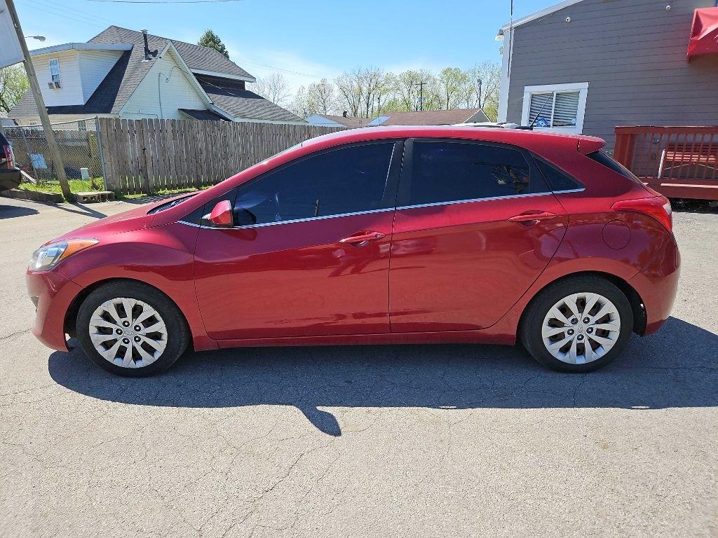 Hyundai Elantra GT A/T 2017
