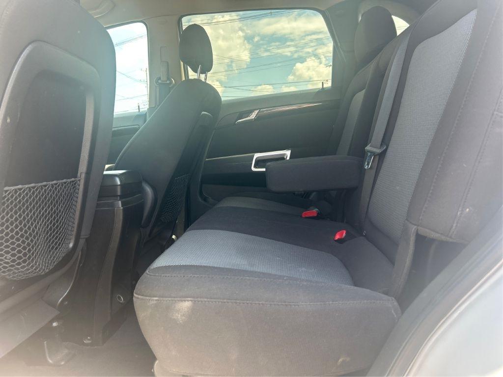 Chevrolet Captiva Sport 1LT FWD 2013