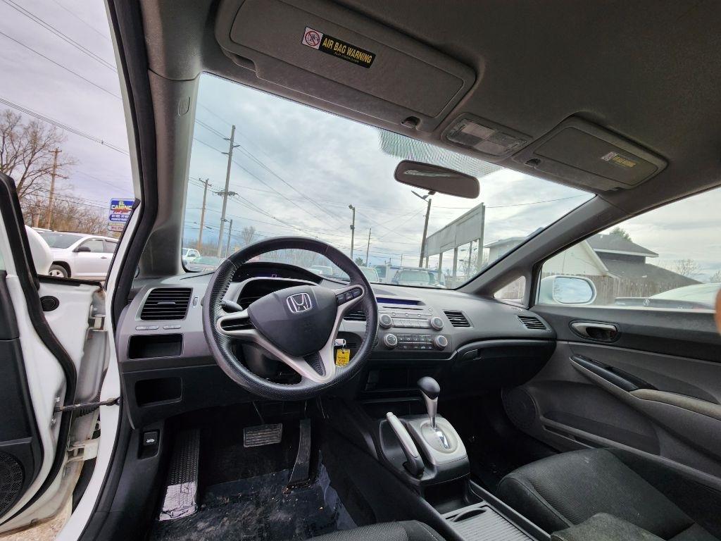 Honda Civic LX-S Sedan 5-Speed AT 2010