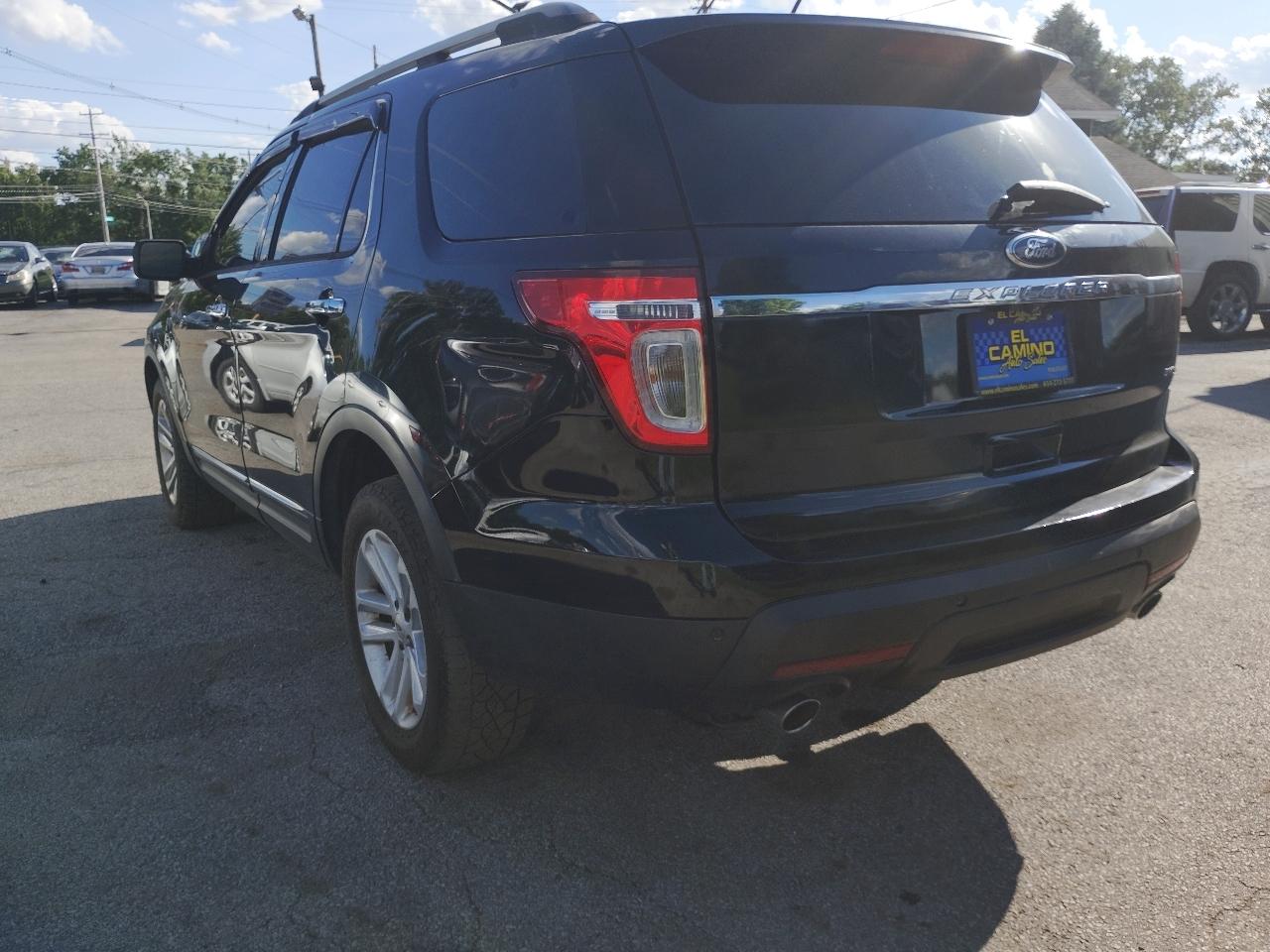 Ford Explorer XLT 4WD 2014