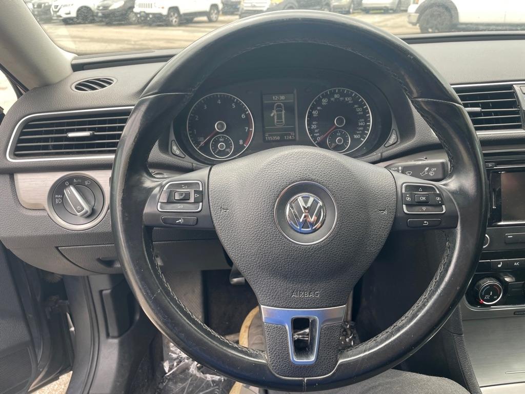 Volkswagen Passat  2015