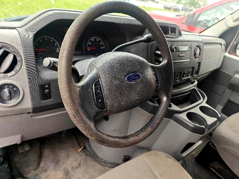 Ford Econoline E-250 2013 Ford Econoline E-250 2013