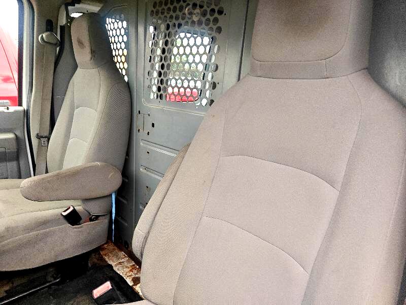 Ford Econoline E-250 2013 Ford Econoline E-250 2013