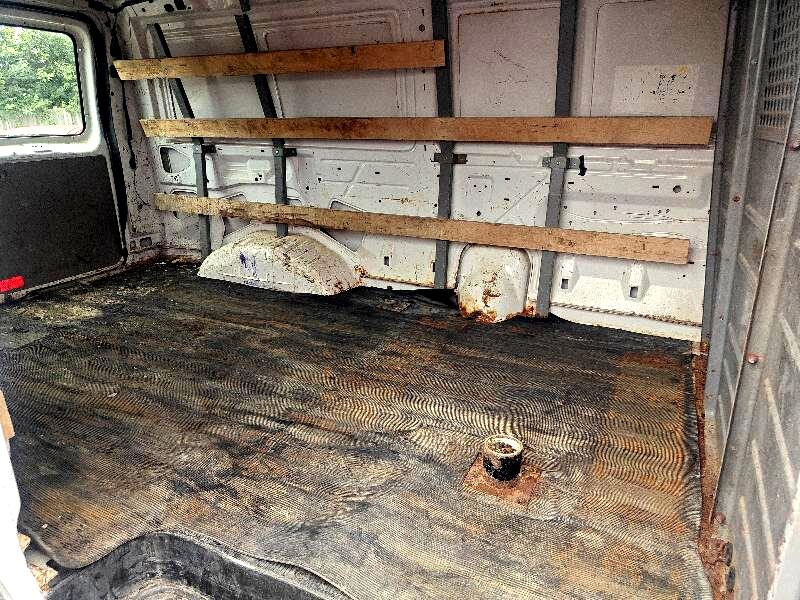 Ford Econoline E-250 2013 Ford Econoline E-250 2013