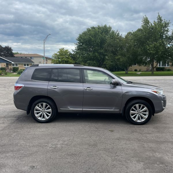2013 Toyota Highlander Hybrid Limited photo 4