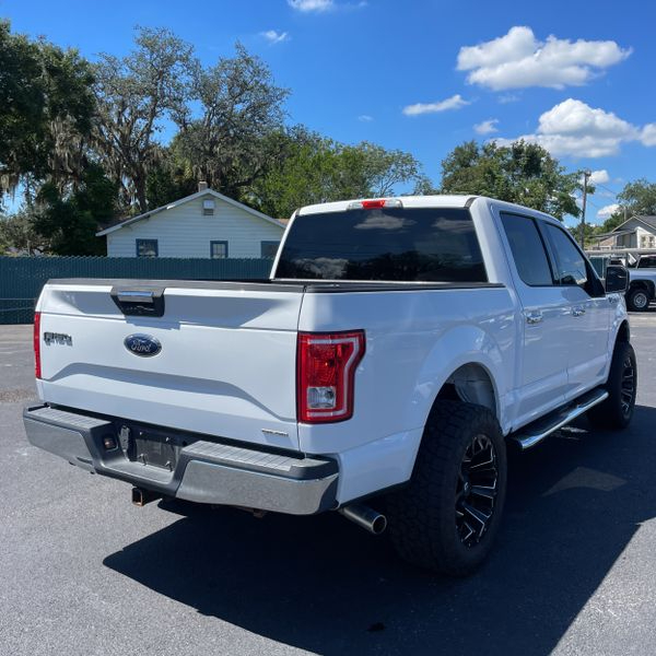 2015 Ford F-150 photo 3