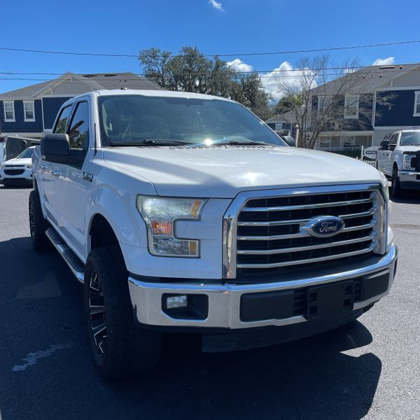 2015 Ford F-150 photo 4