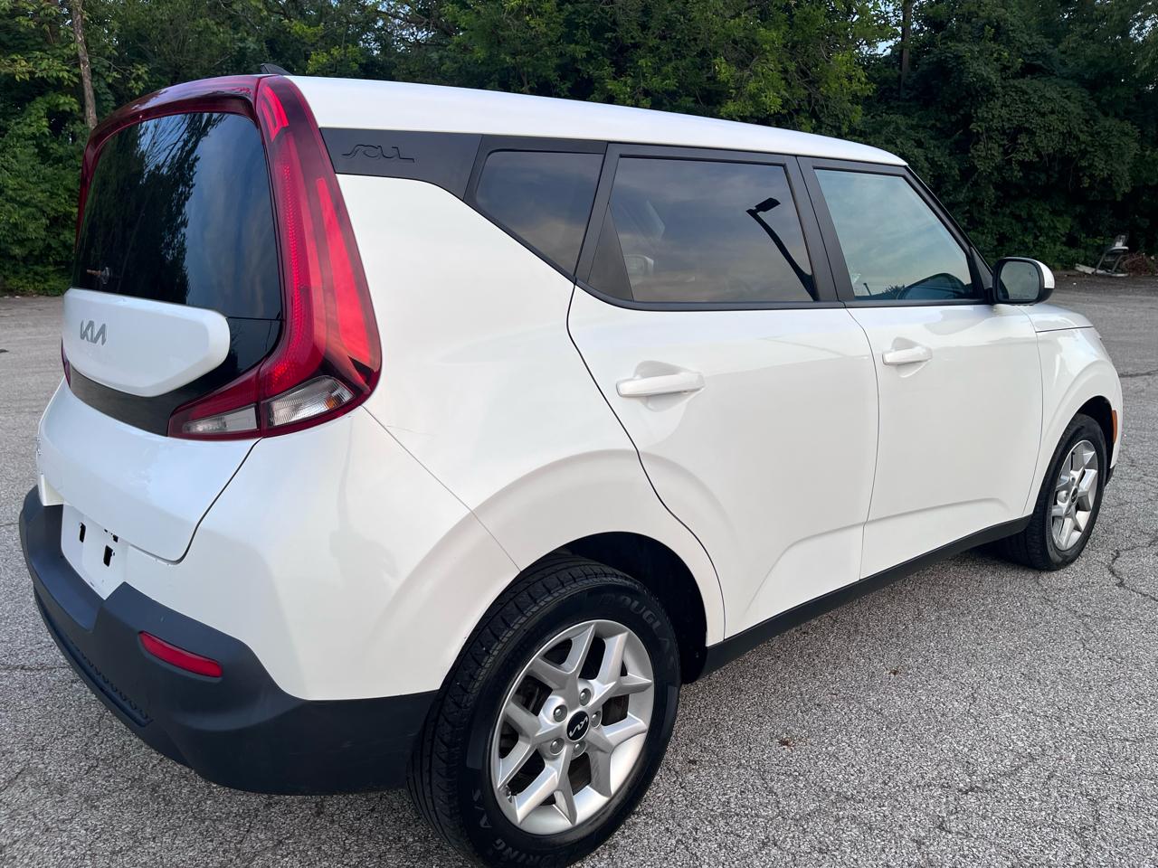 Kia Soul LX CVT 2022
