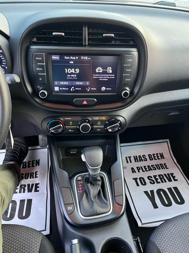 Kia Soul LX CVT 2022