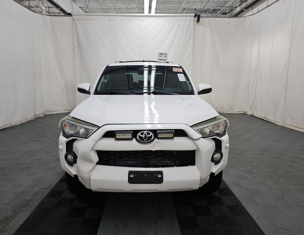 Toyota 4Runner SR5 4WD 2018
