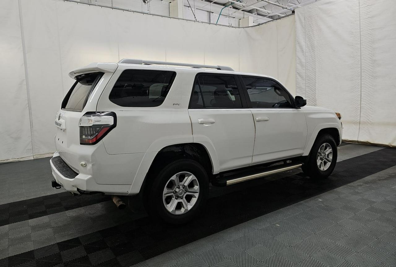 Toyota 4Runner SR5 4WD 2018