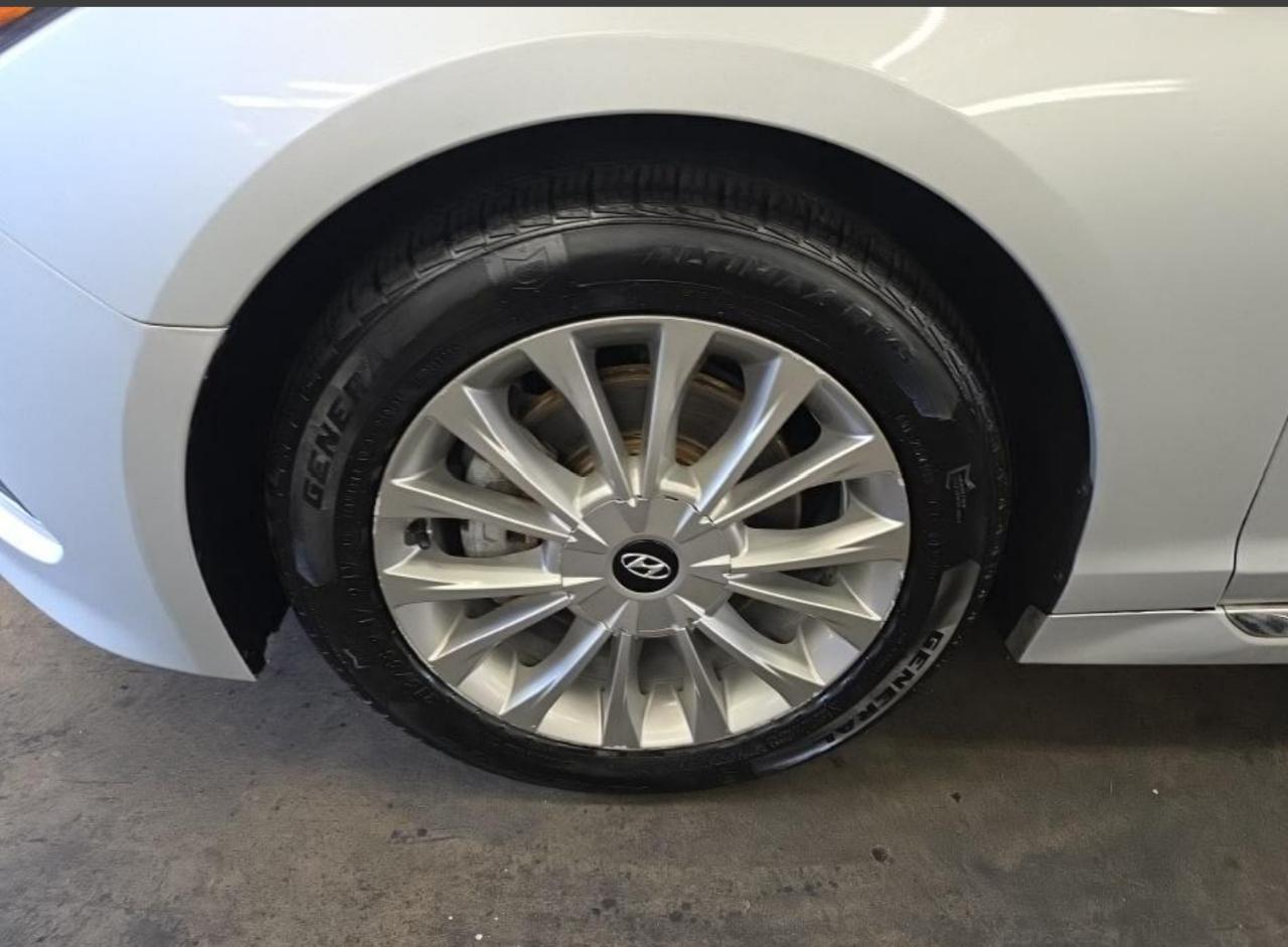 Hyundai Sonata Limited 4D Sedan 2.4 2015