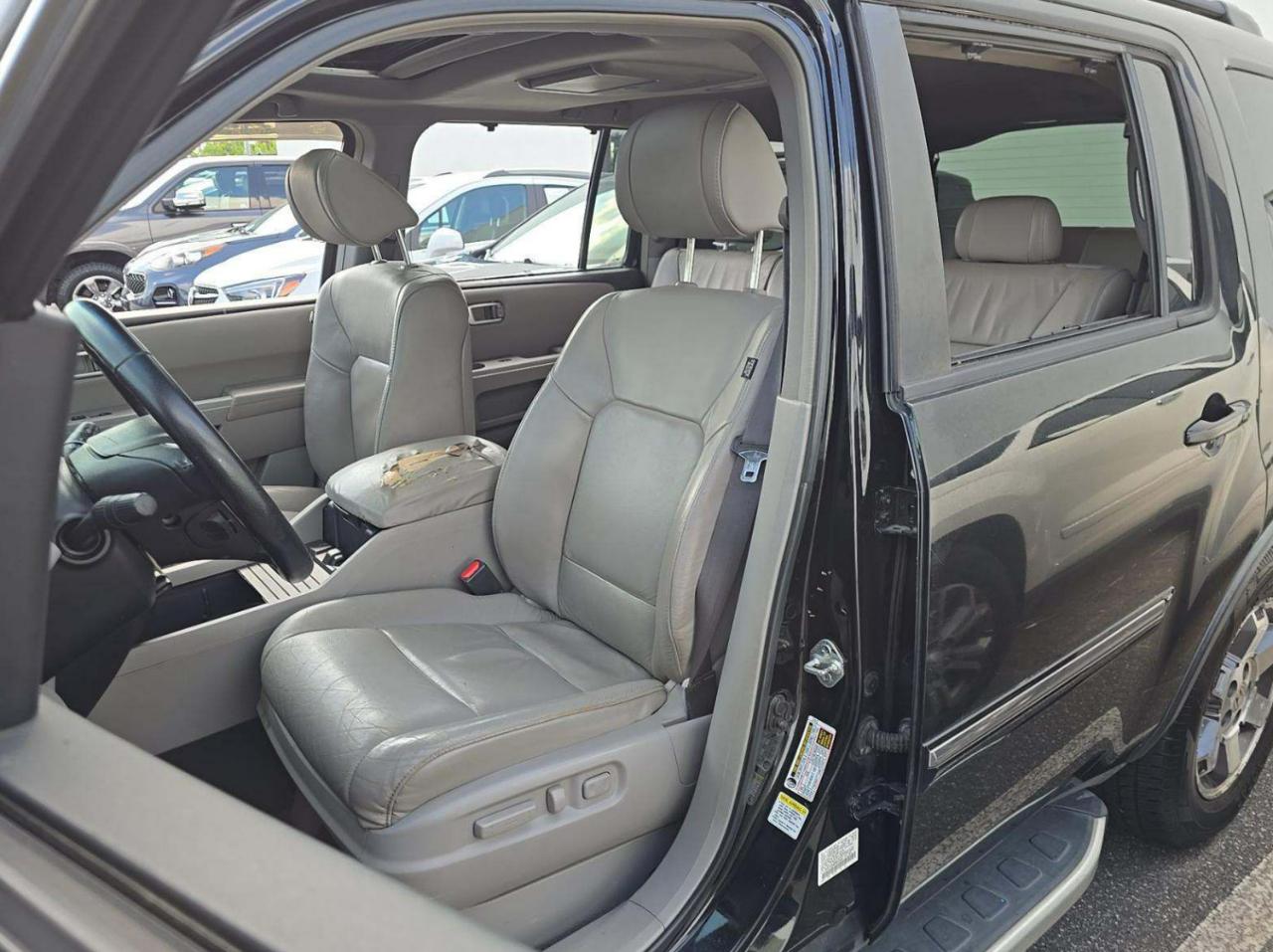 Honda Pilot Touring 4WD with DVD 2009