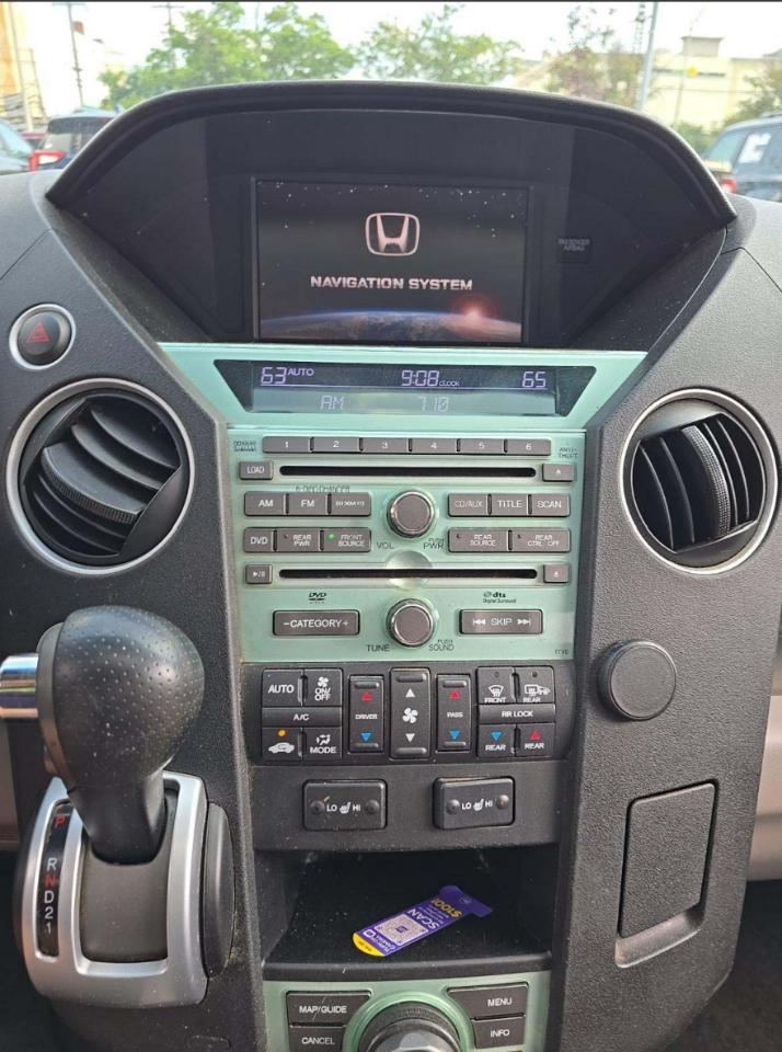 Honda Pilot Touring 4WD with DVD 2009