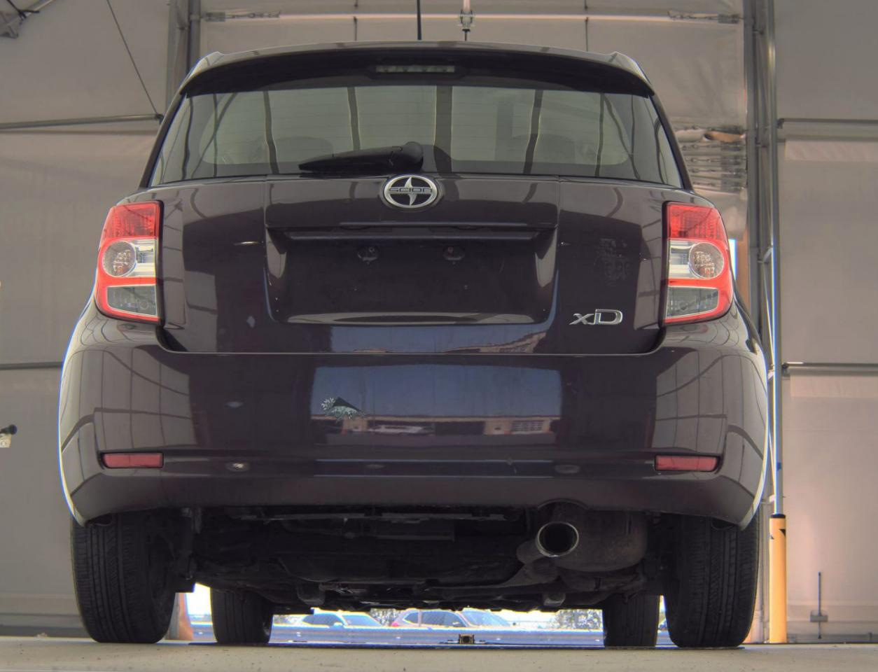 Scion xD 5-Door Hatchback 4-Spd AT 2013