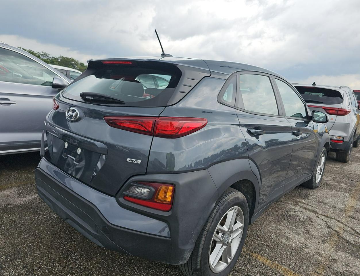 Hyundai Kona SE AWD 2021
