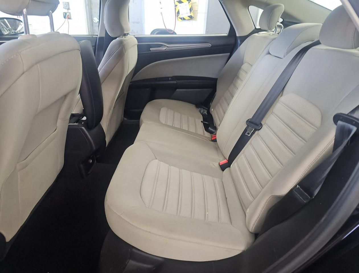 Ford Fusion S 2019