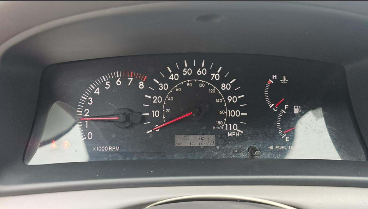 Toyota Corolla LE 2005
