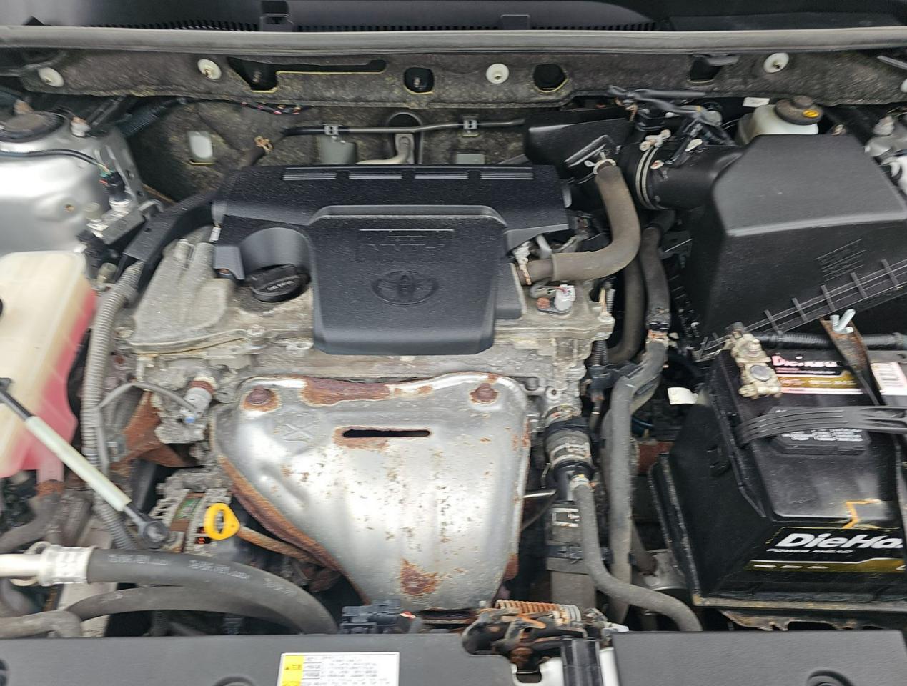 Toyota RAV4 LE AWD 2015