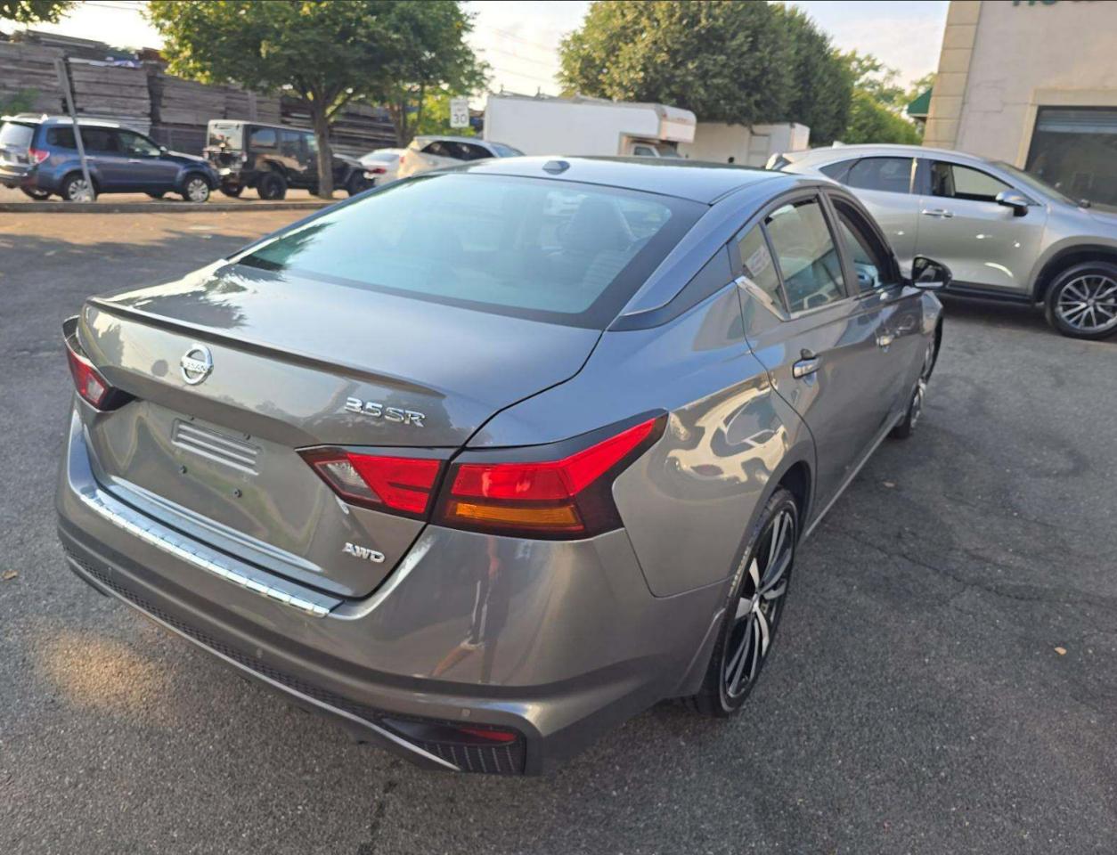 Nissan Altima 2.5 SR AWD 2021