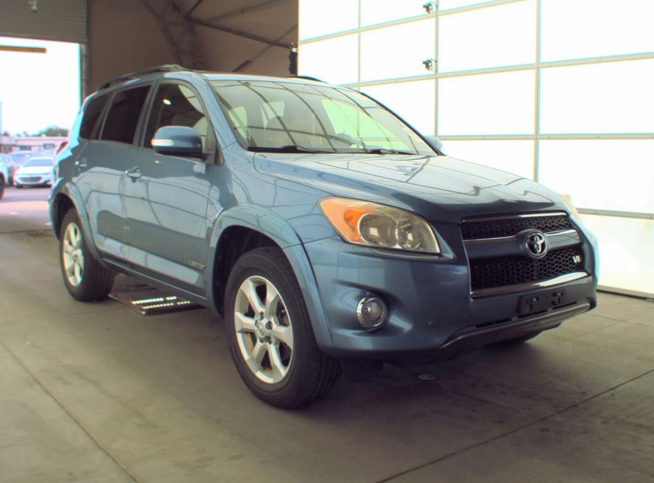 Toyota RAV4 Limited V6 4WD 2009