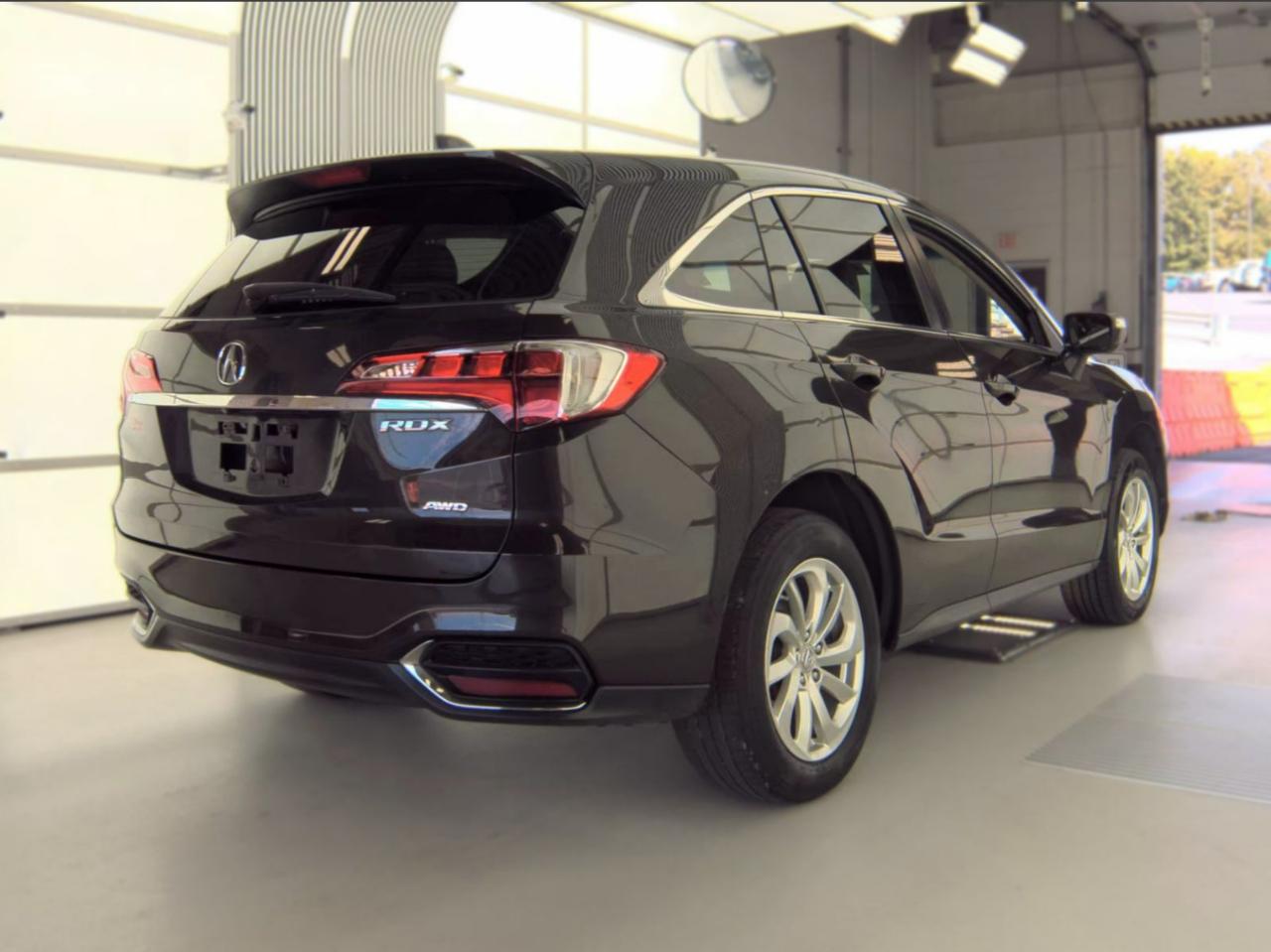 Acura RDX 6-Spd AT AWD w/ Technology Package 2017