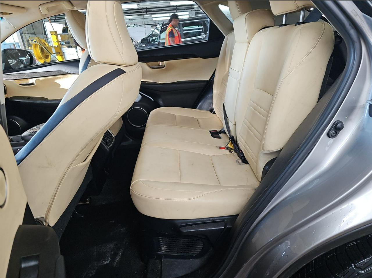 Lexus NX 200t FWD 2016