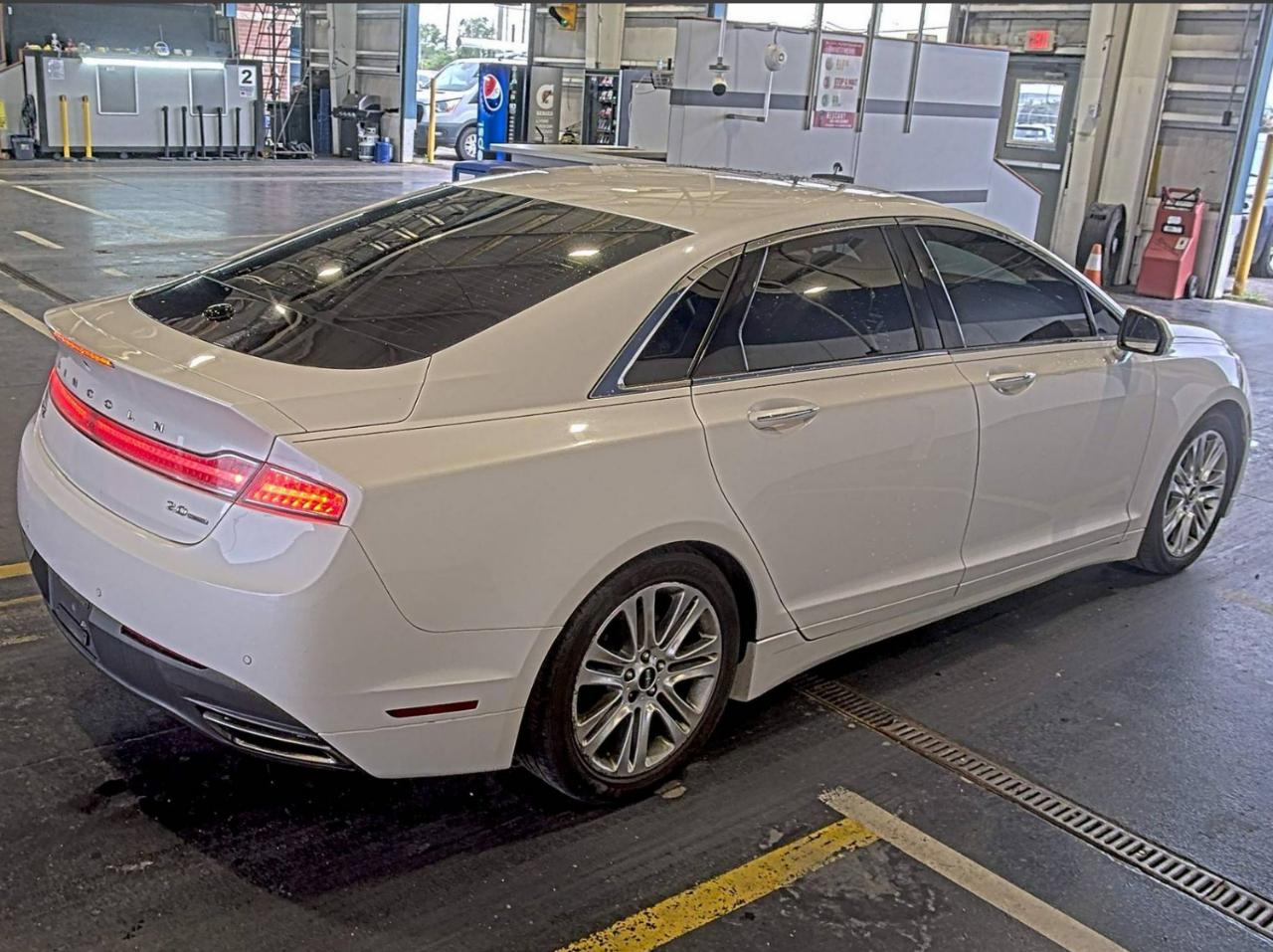 Lincoln MKZ FWD 2016