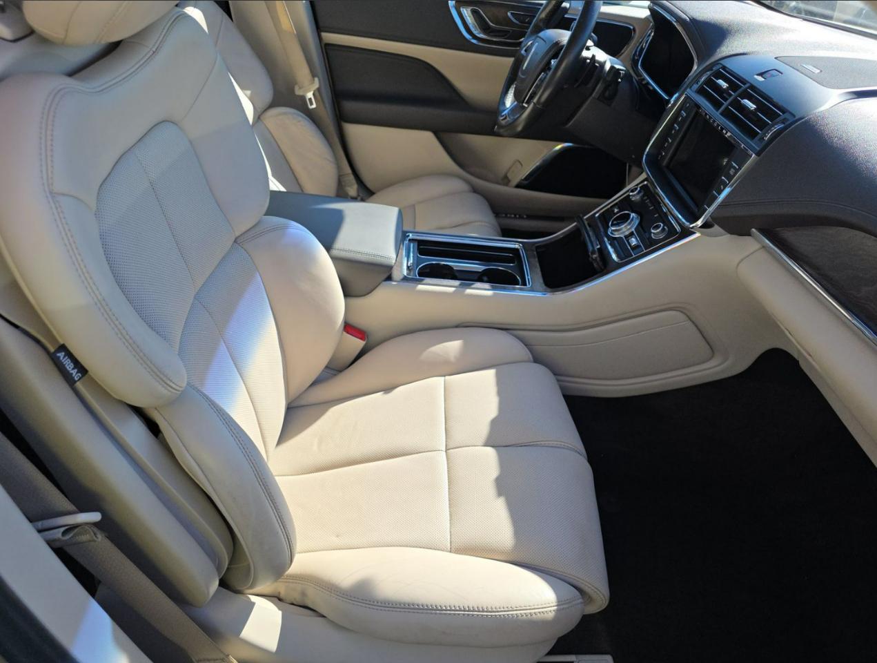 Lincoln Continental Select 2017