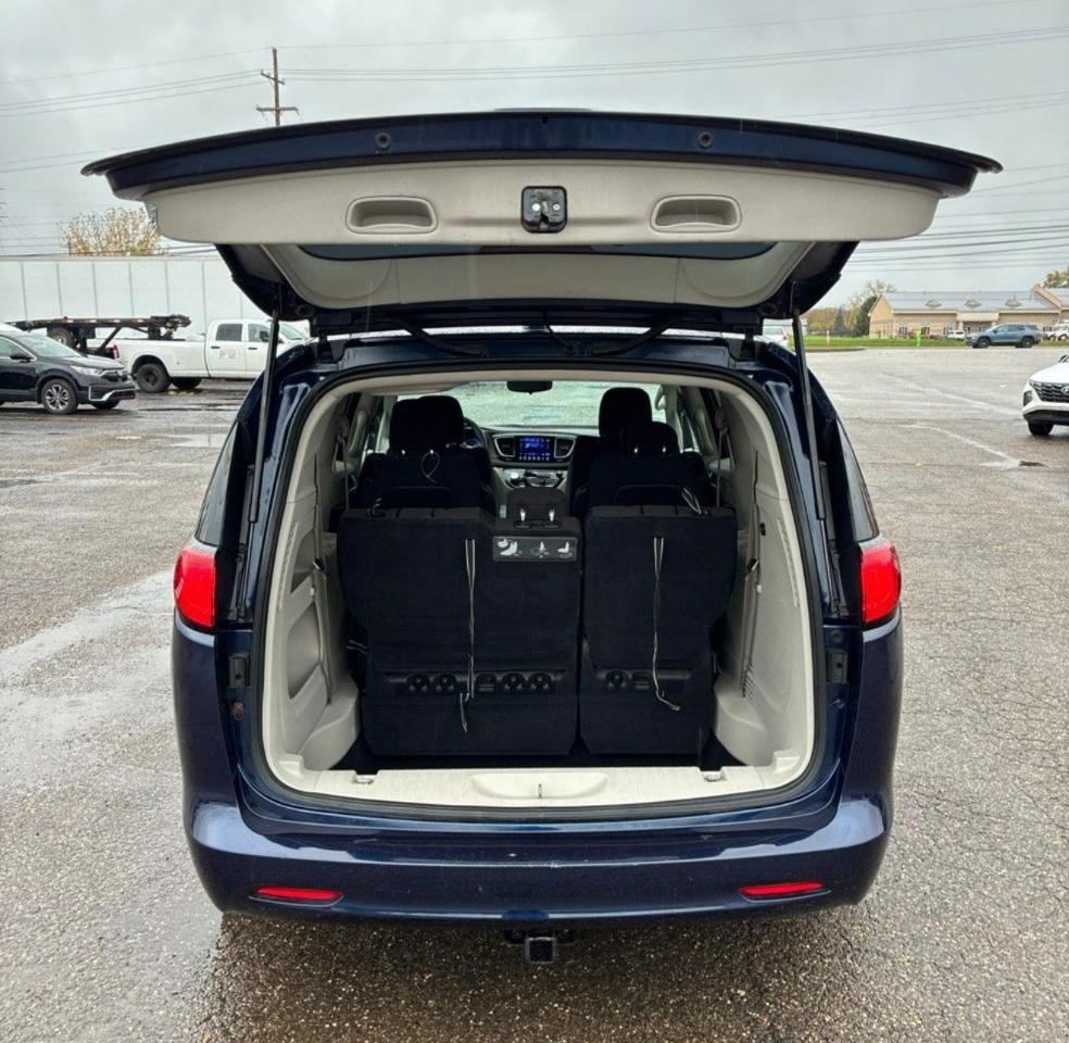 Chrysler Pacifica Touring 2017