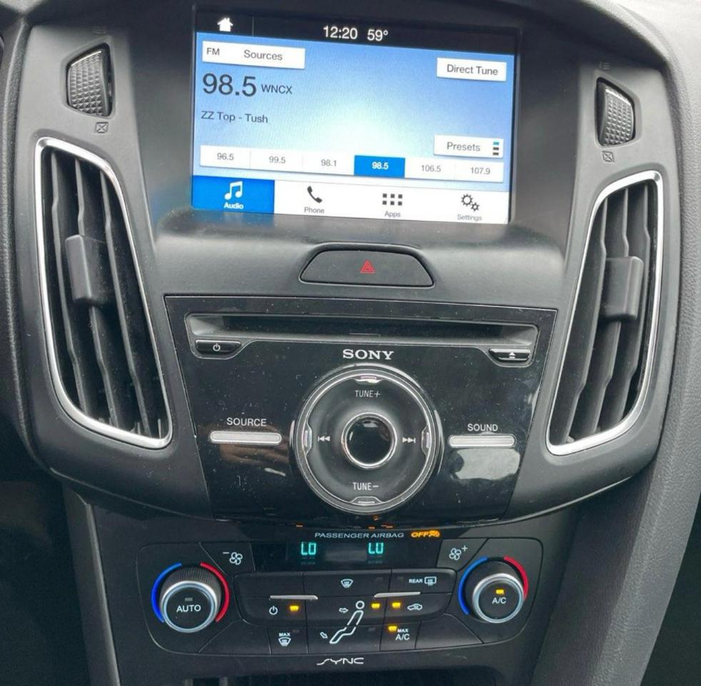 Ford Focus SEL Sedan 2018