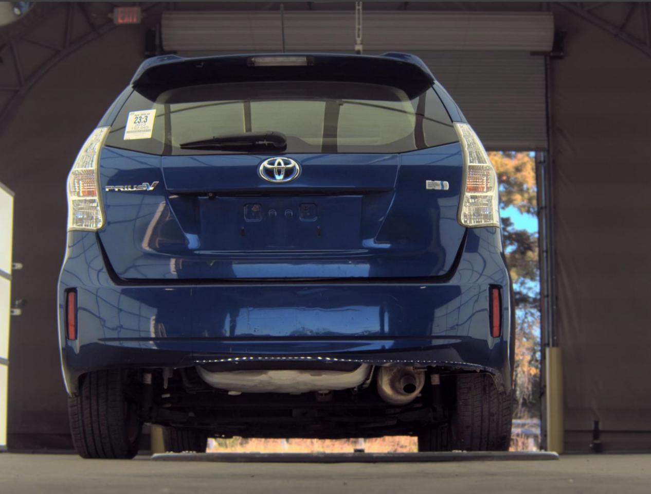 Toyota Prius V Five 2013