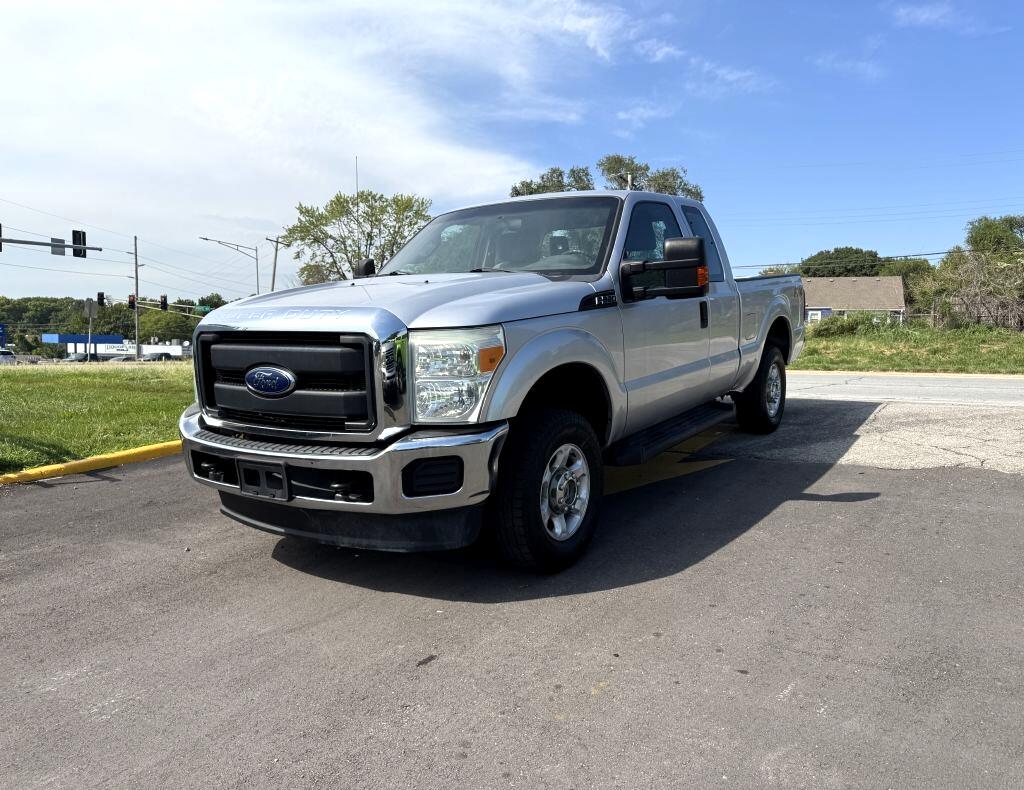 Ford F-250 SD XL SuperCab 4WD 2016