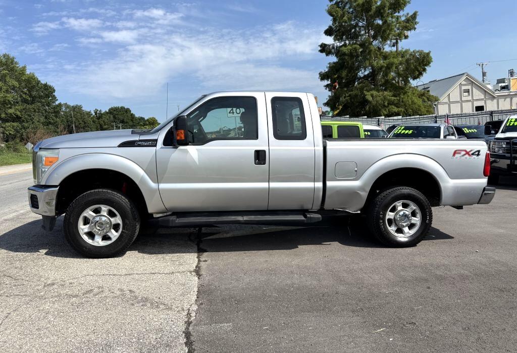 Ford F-250 SD XL SuperCab 4WD 2016